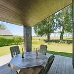 Huldrik - 100m From The Sea By Interhome