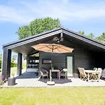 Huldrik - 100m From The Sea By Interhome *