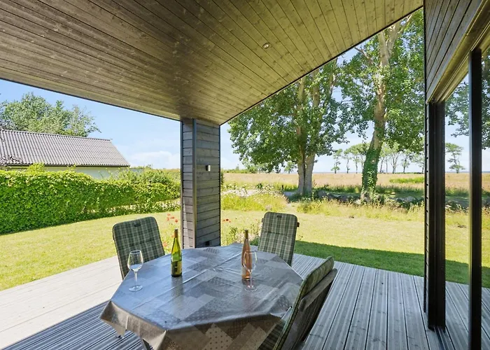 Huldrik - 100m From The Sea By Interhome